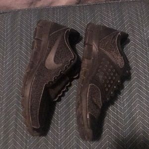 Nike free 5.0 black shoes